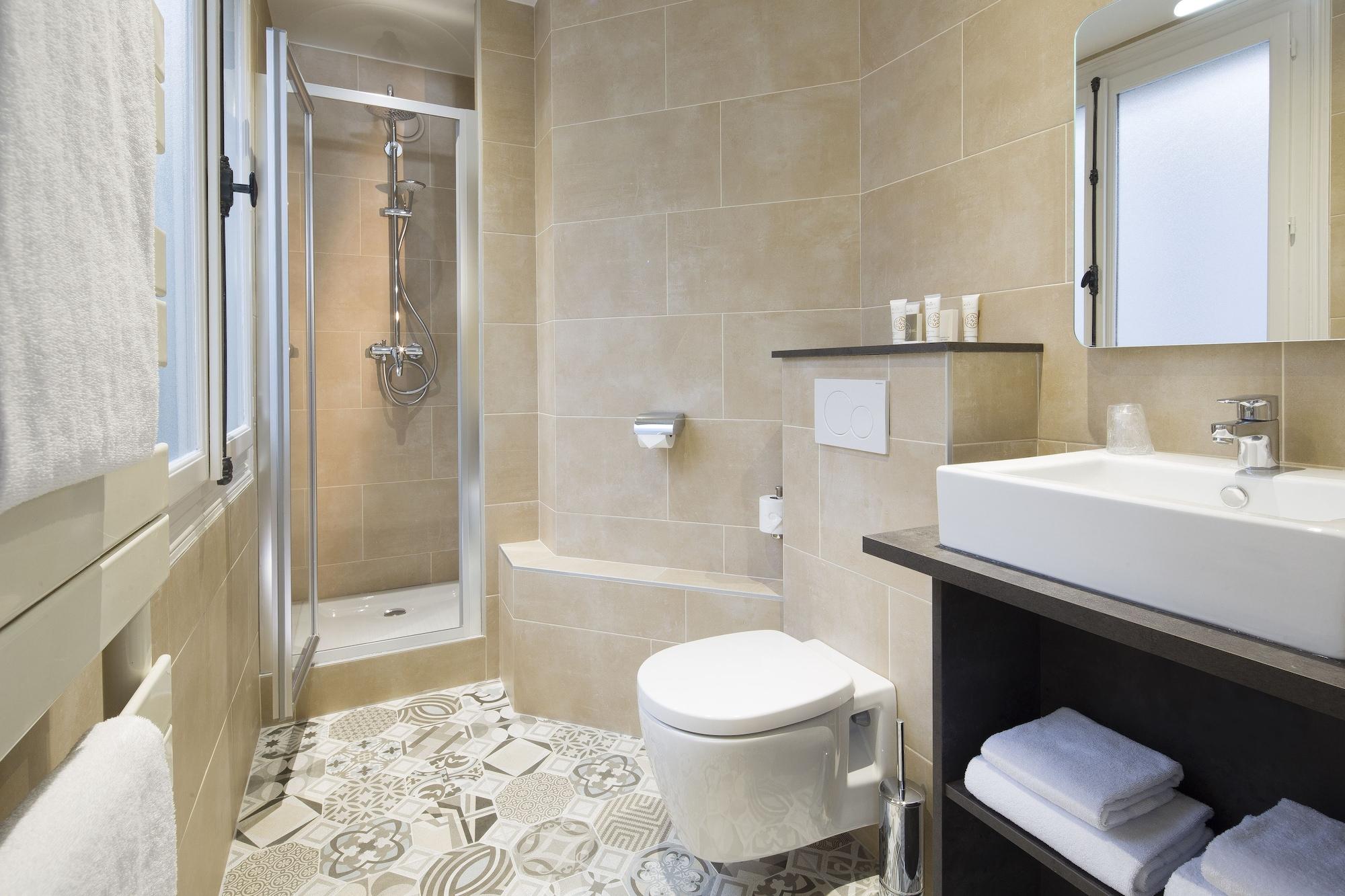 Vaneau Saint Germain Hotel Paris