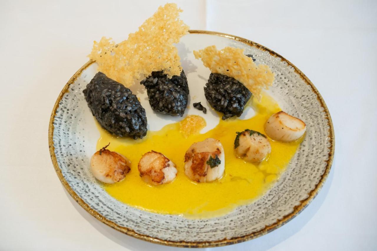 Chateaubriand Hotel 4*