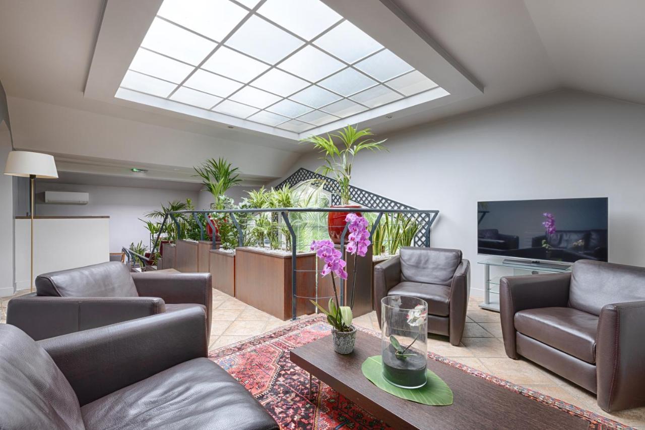 Hotel Apollinaire 3*