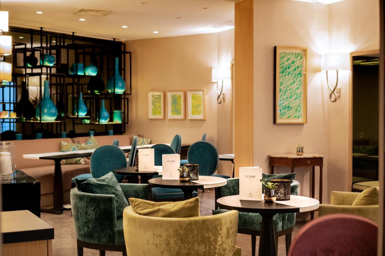 Balmoral Champs Elysees Hotel Paris