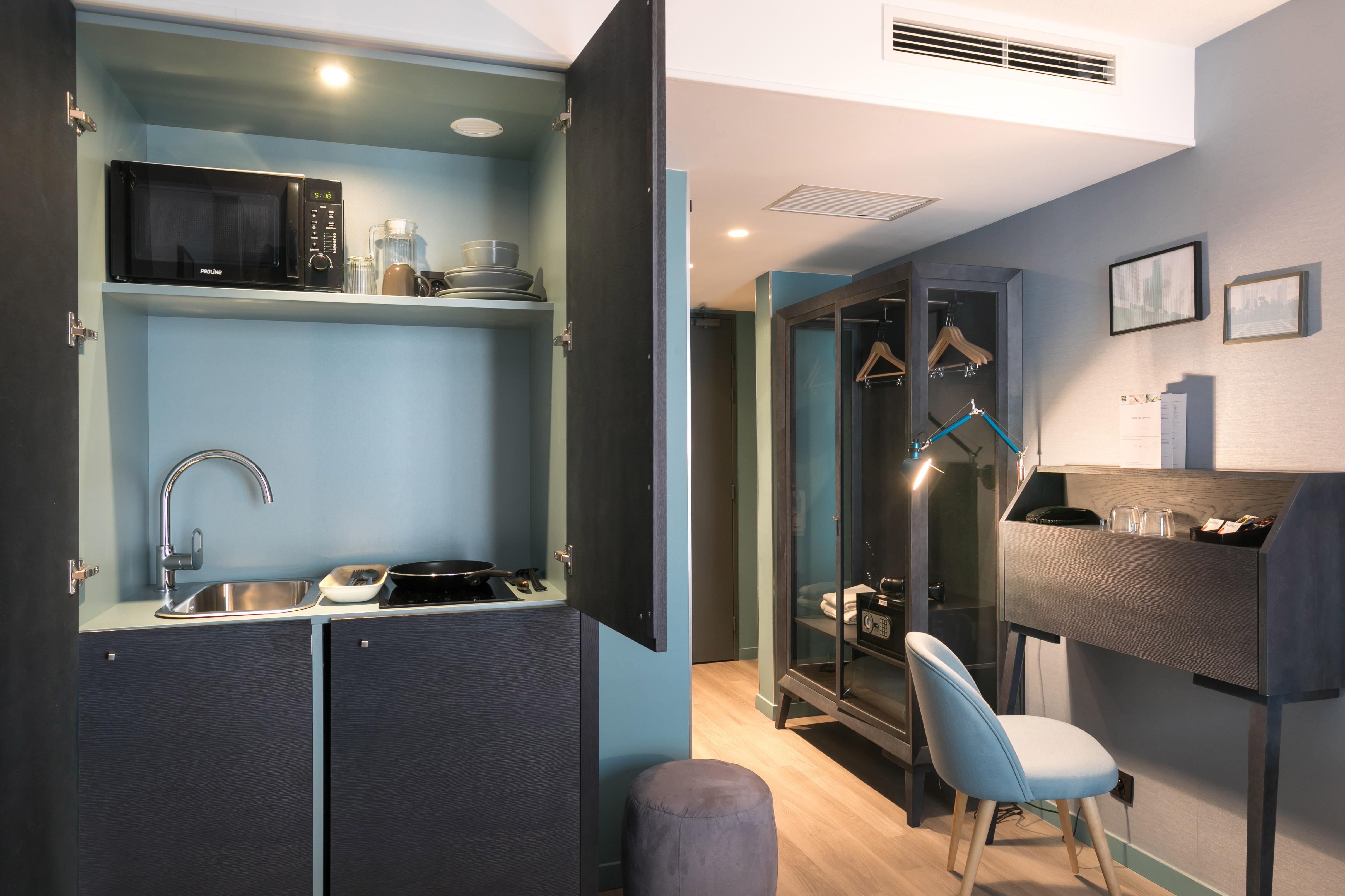 Hotel Quality Hotel&suites Bercy Bibliothèque By Happyculture 3*