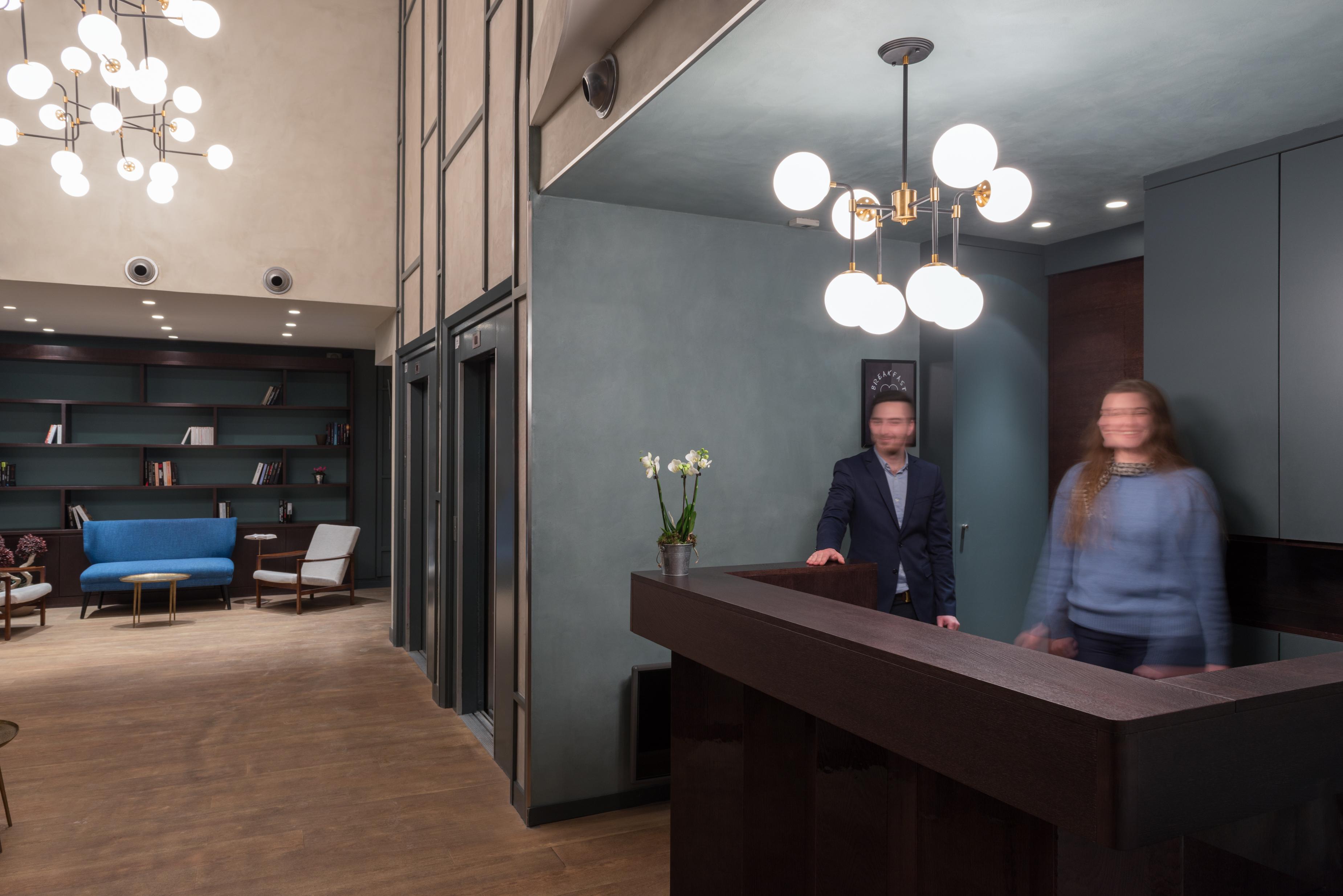Quality Hotel&suites Bercy Bibliothèque By Happyculture Paris