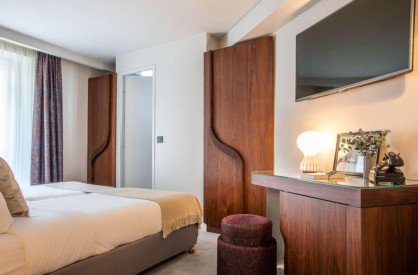 Belloy Saint Germain Hotel
