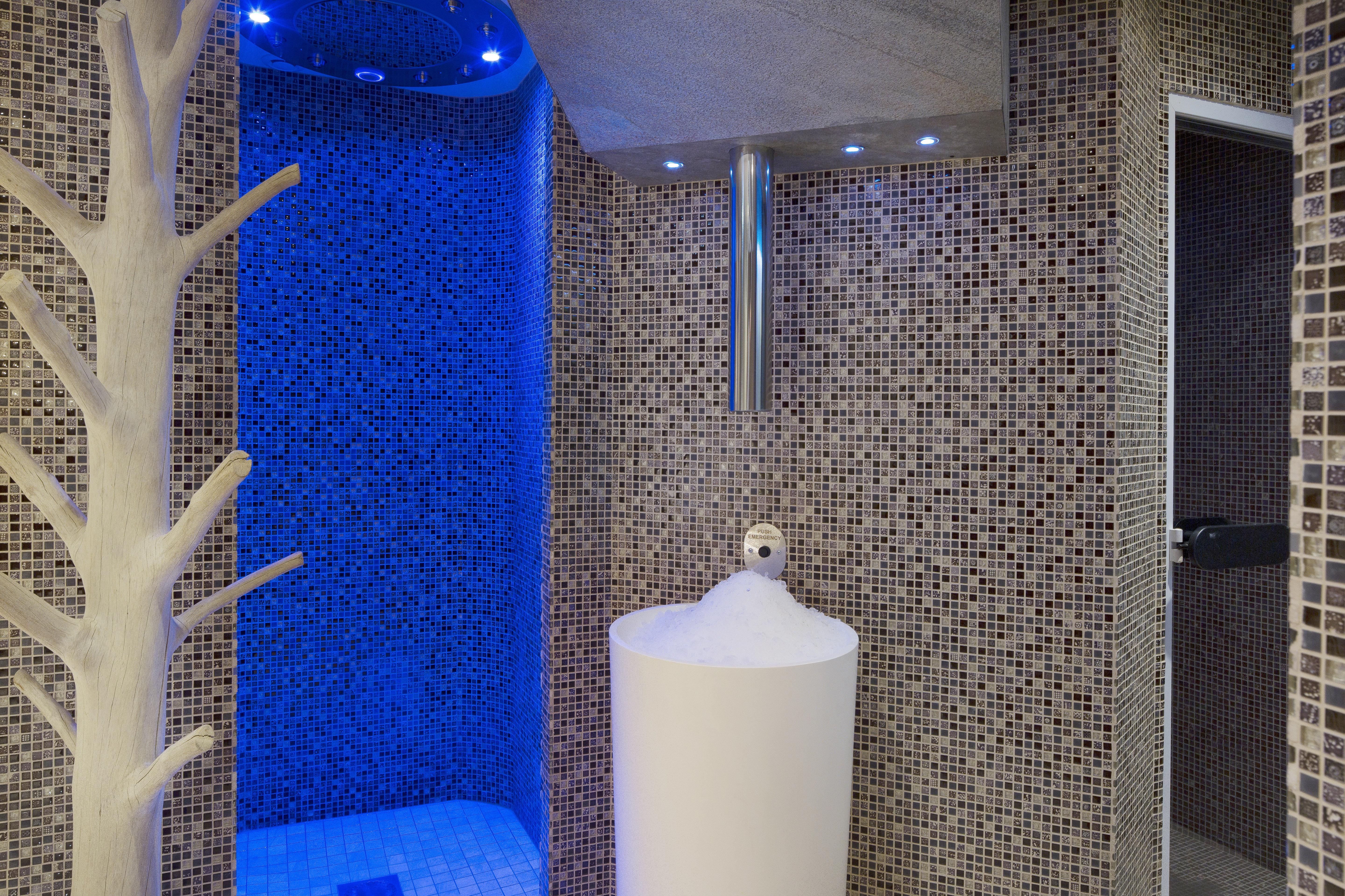 Hotel & De Latour Maubourg 4*
