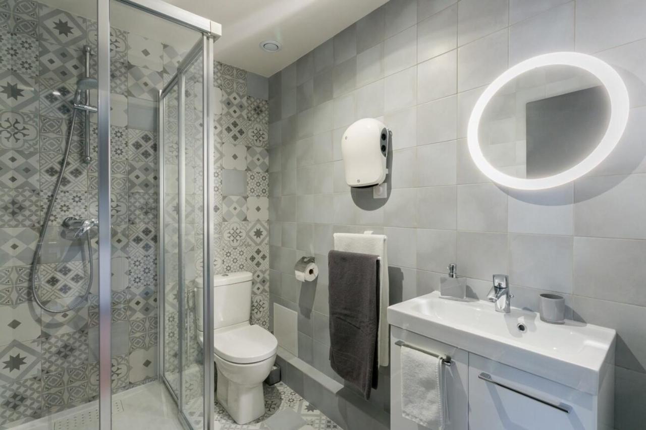 Nicely Decorated Modern Studio Near The Eiffel Tower - - Welkeys Apartamento *