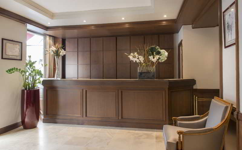 Apollinaire Hotel