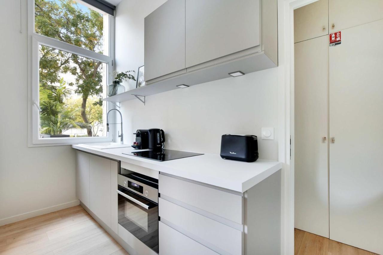 Flat With Terrasse - 1br-4p - Eiffel Tower Apartment *