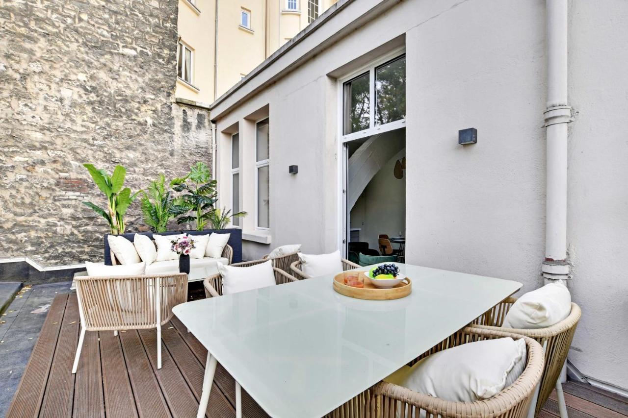 Apartment Flat With Terrasse - 1br-4p - Eiffel Tower Paris