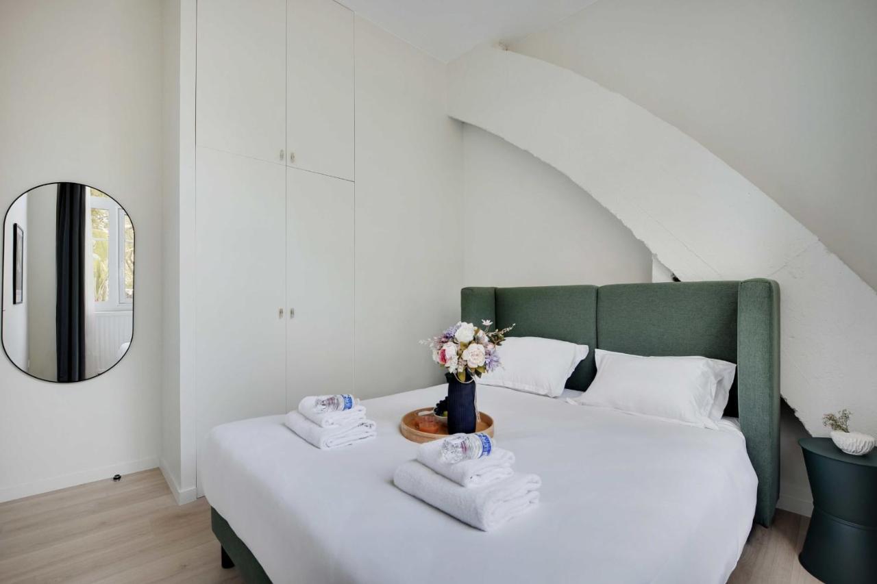 Apartment Flat With Terrasse - 1br-4p - Eiffel Tower Paris