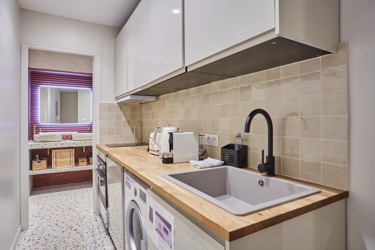 Apartment Notre Dame De By Studio Prestige Paris