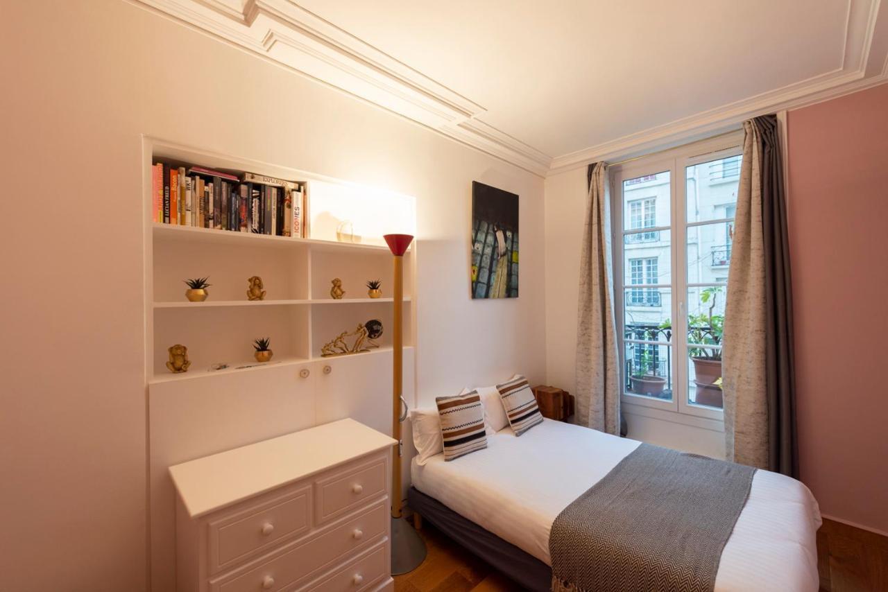 Apartment Artirama Paris