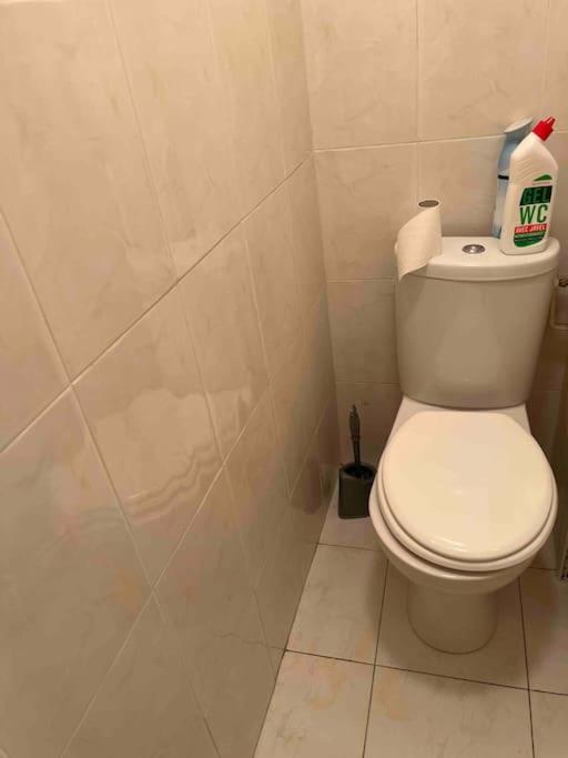 Amazing 1 Bedroom, 30sec From Arc De Triomphe Appartement