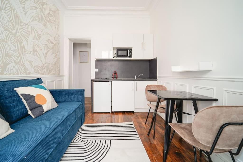 Apartment Niepce - Blue Flat Next To Avenue Du Maine Paris