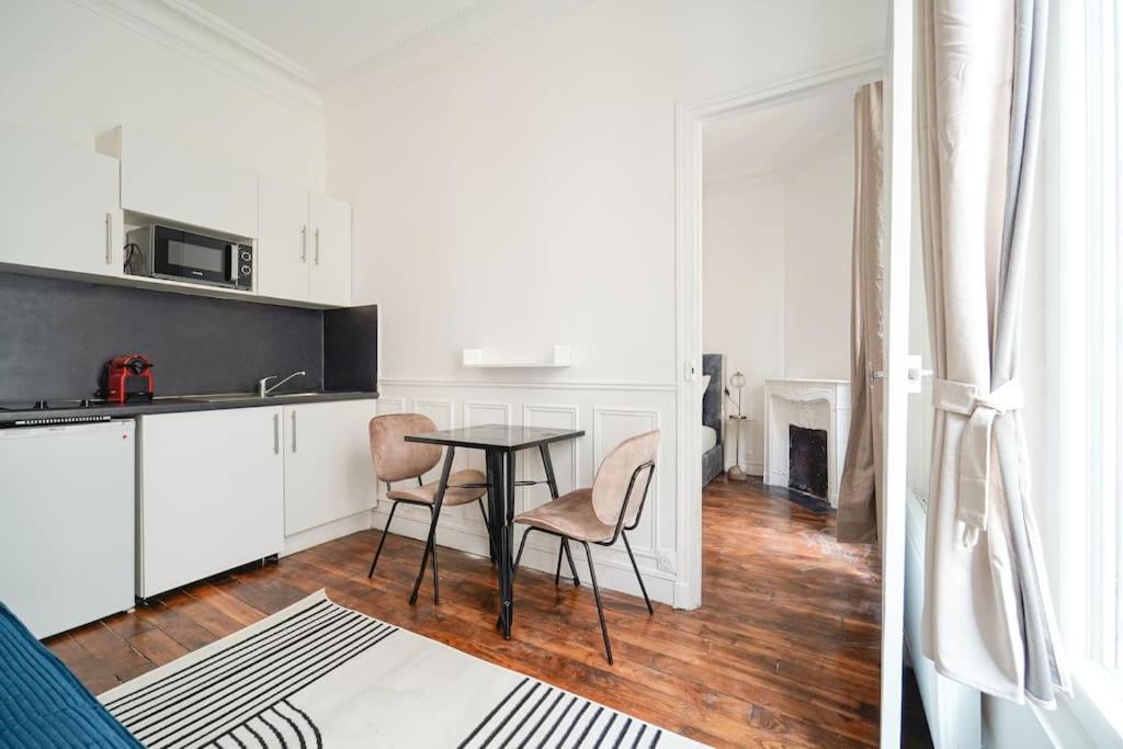 Niepce - Blue Flat Next To Avenue Du Maine Apartment Paris