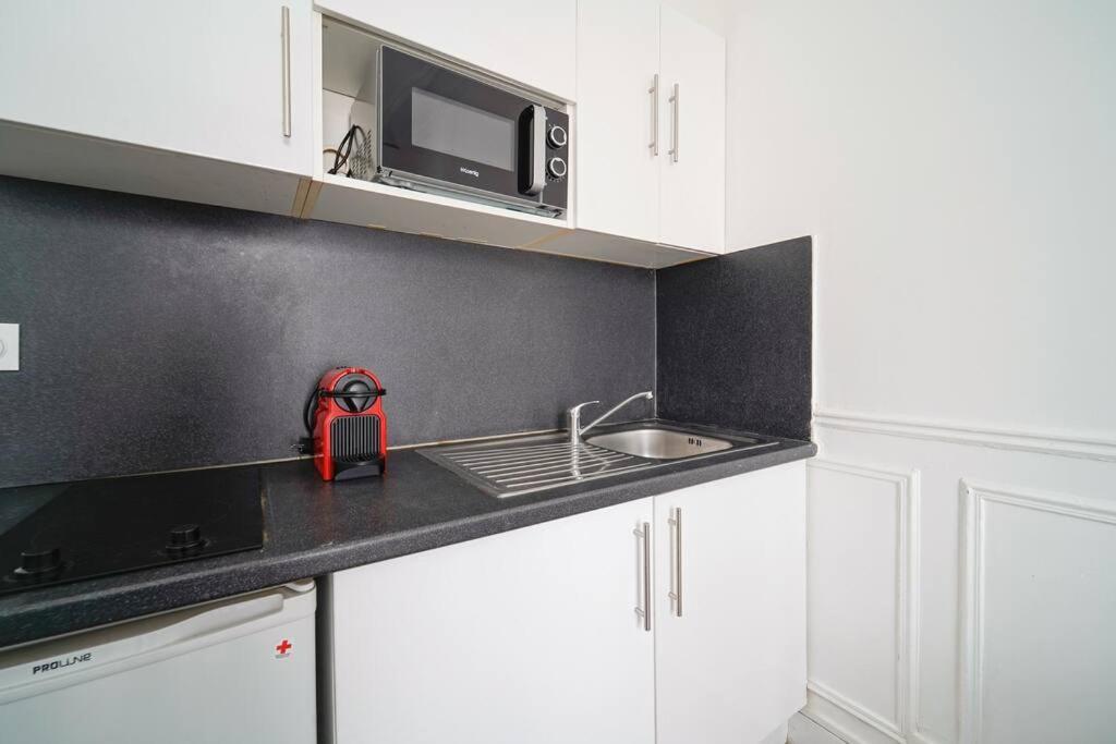 Apartment Niepce - Blue Flat Next To Avenue Du Maine Paris