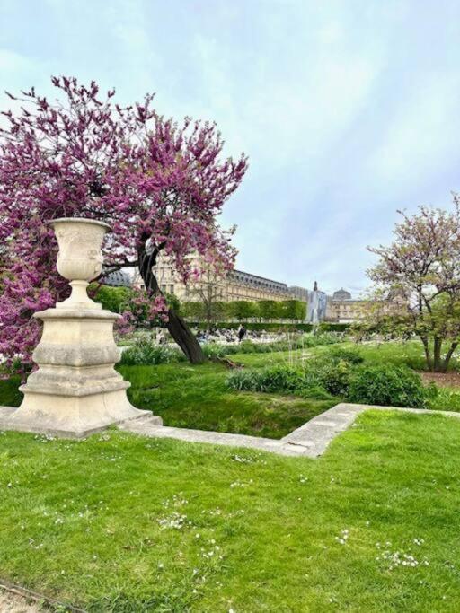 Enjoy Paris