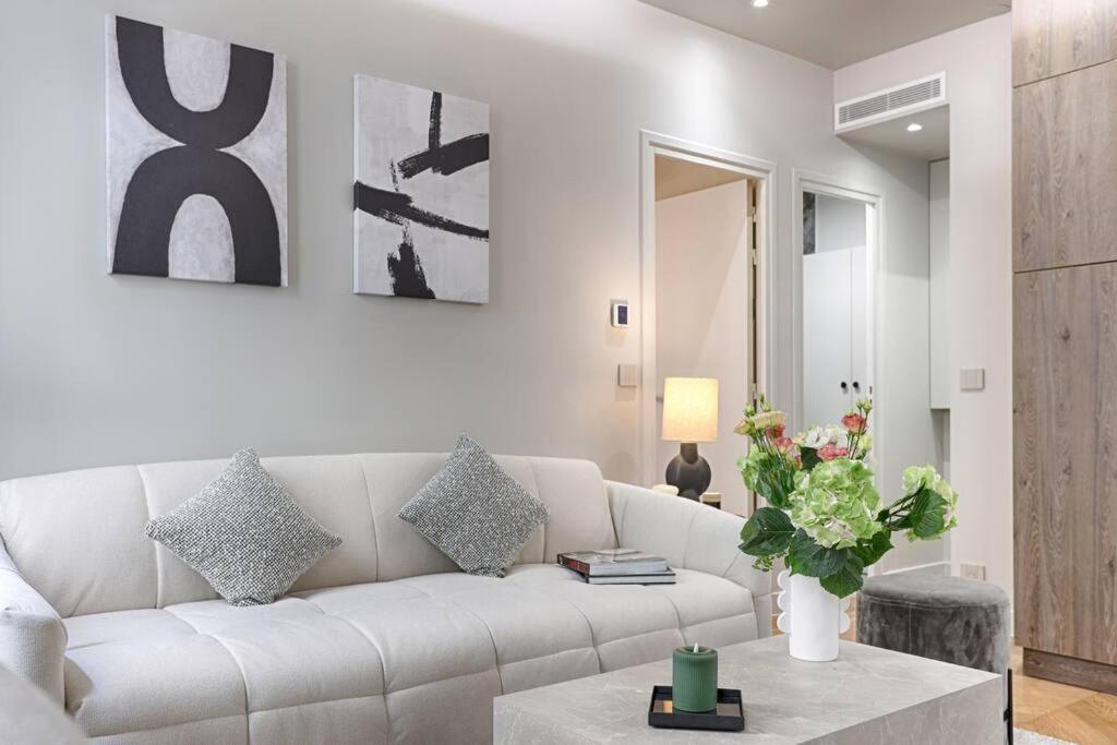 Apartment Mykeypers Great Luxury Flat 1br/4p - Champs Elysees *