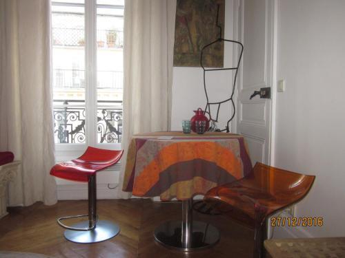 Bed & Breakfast Centre *
