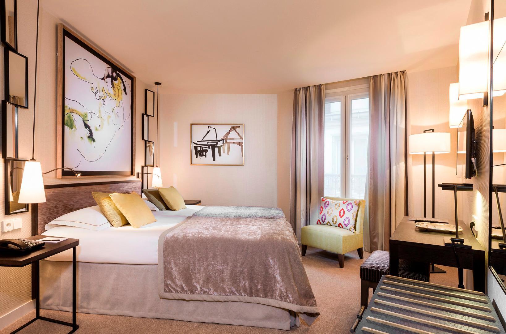 Balmoral Champs Elysees Paris