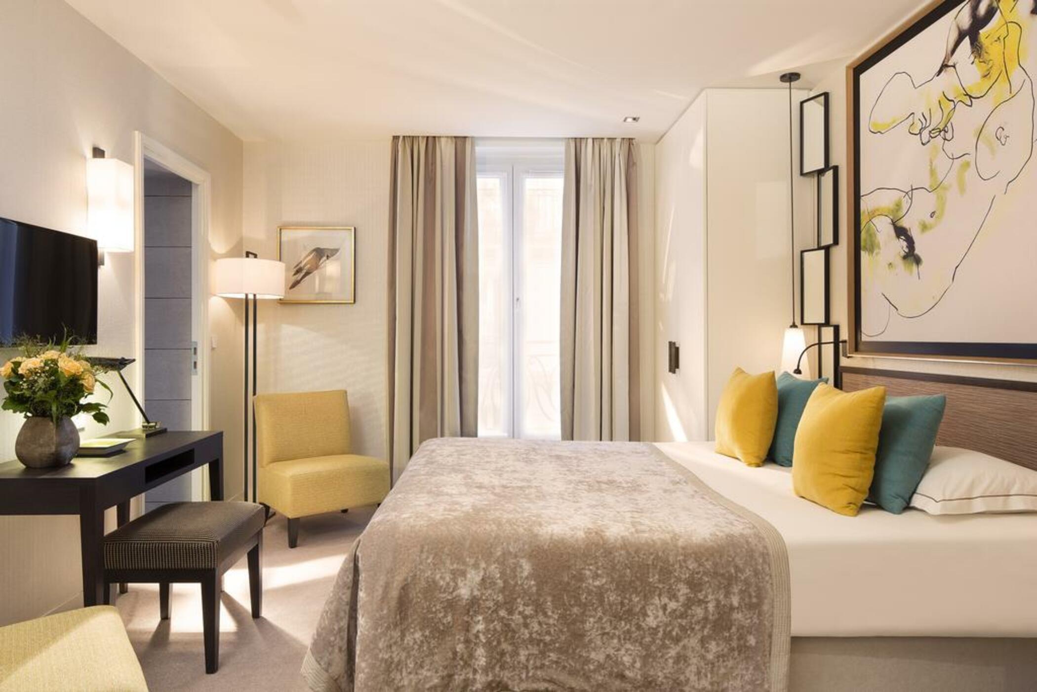 Balmoral Champs Elysees Hotel