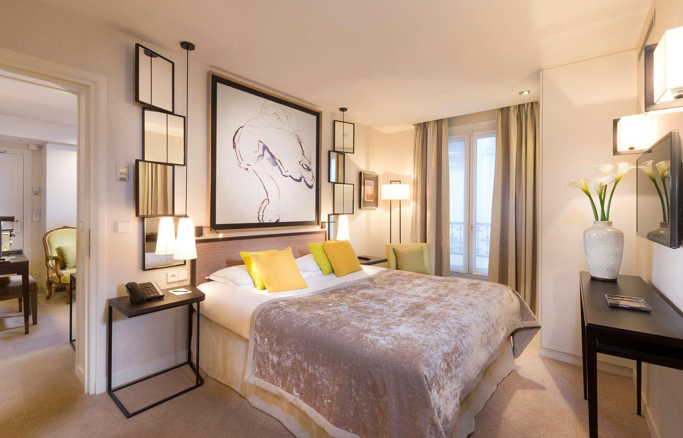 Balmoral Champs Elysees Hotel 4*