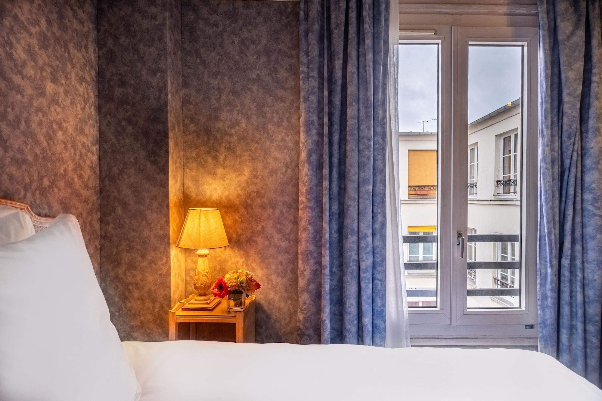 Hotel Baudelaire Opera Paris