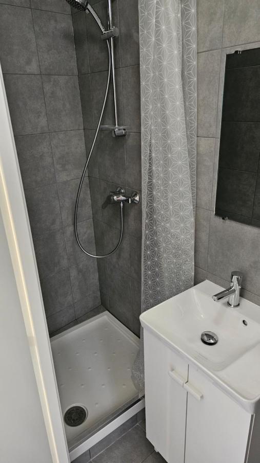 Apartment Fantastic Renovated Studio In *