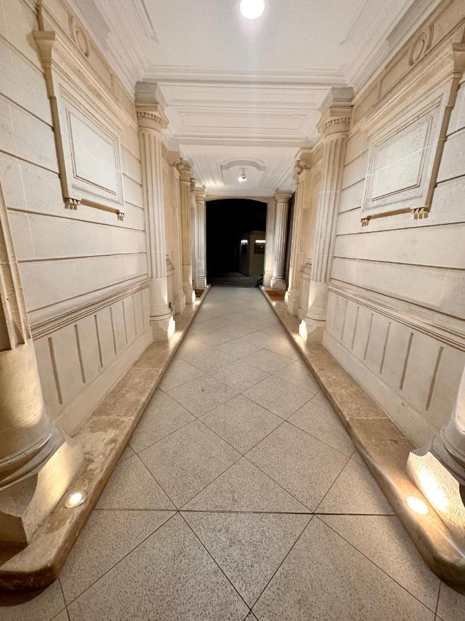 Moderne - Champs Elysees Haussmann *