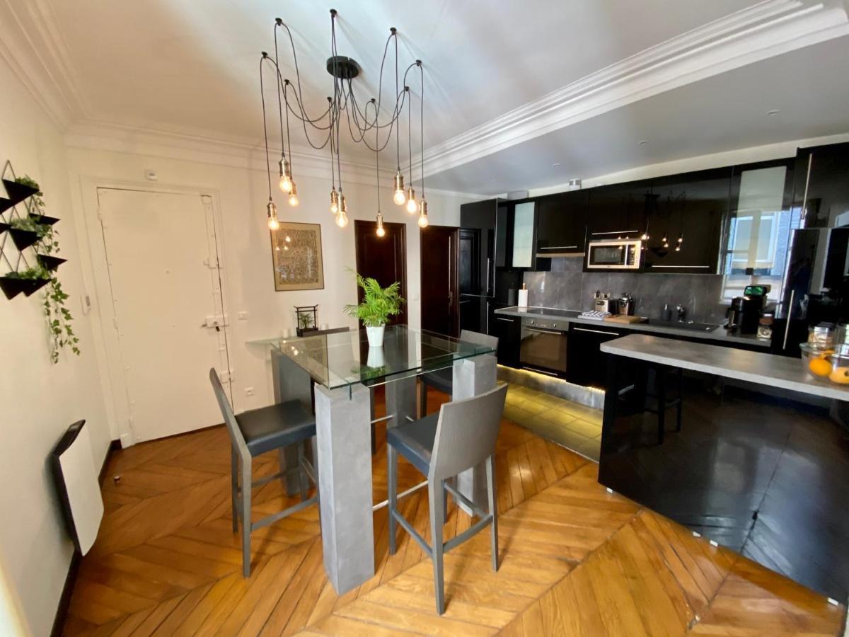 Moderne - Champs Elysees Haussmann
