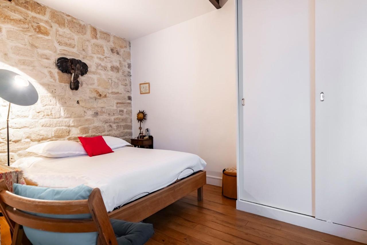 Veeve - Rustic Allure Paris