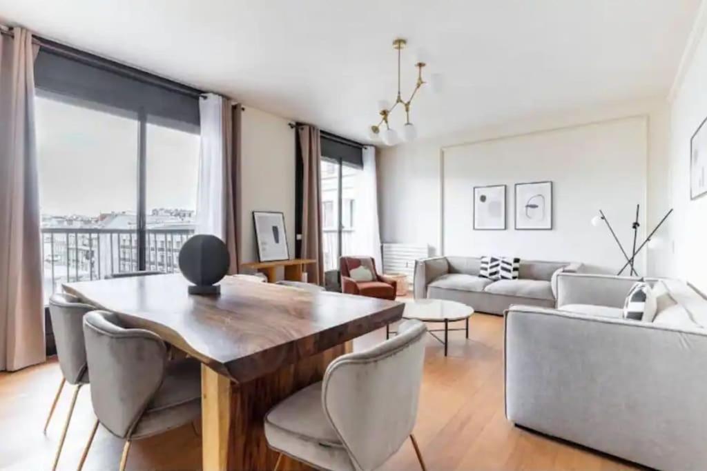 Avenue Montaigne Luxury Apartment 2Br 4P Appartement Paris