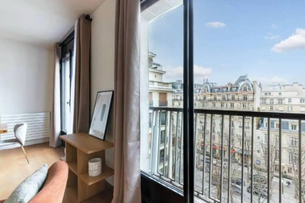 Avenue Montaigne Luxury Apartment 2Br 4P Appartement Paris