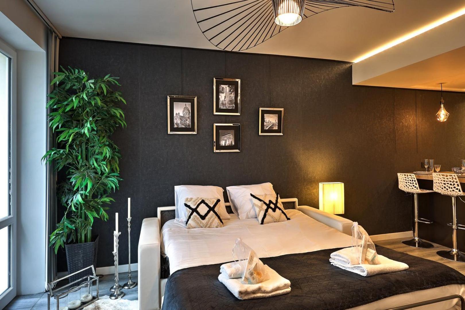 664 Deligny - Superb In Apartment *