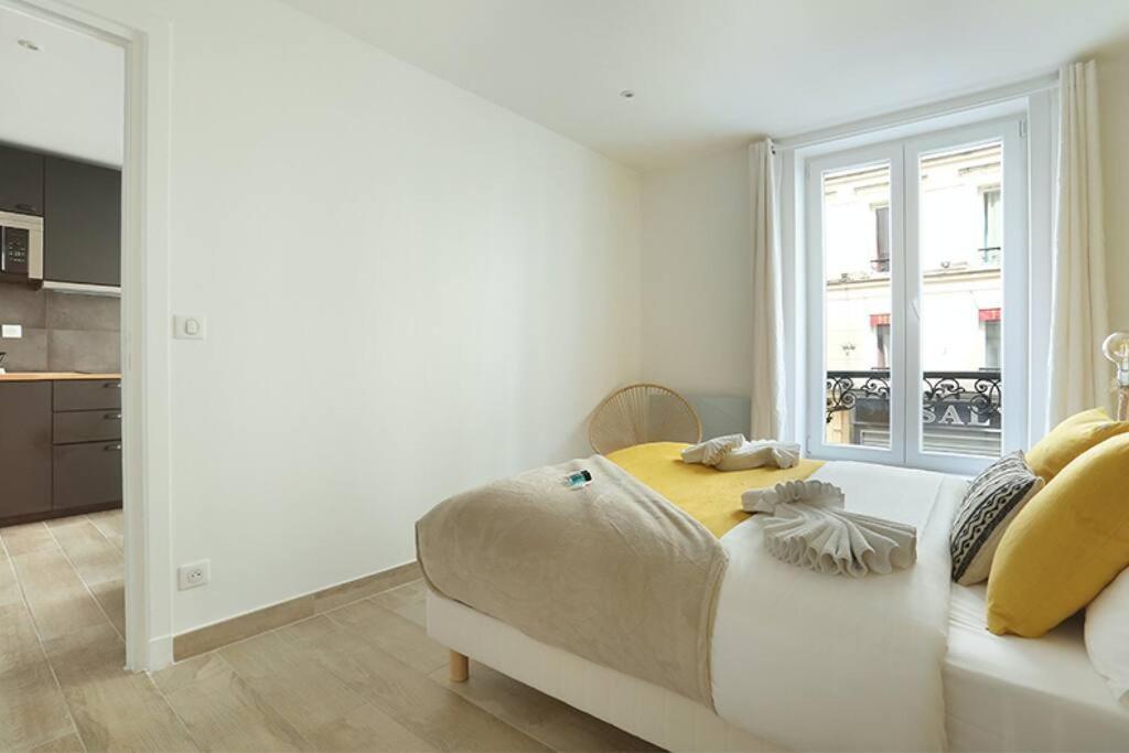 Center Of By Prestige Apartment
