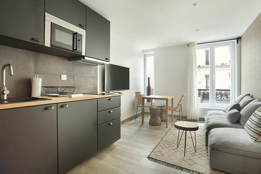 Center Of By Prestige Apartment Paris