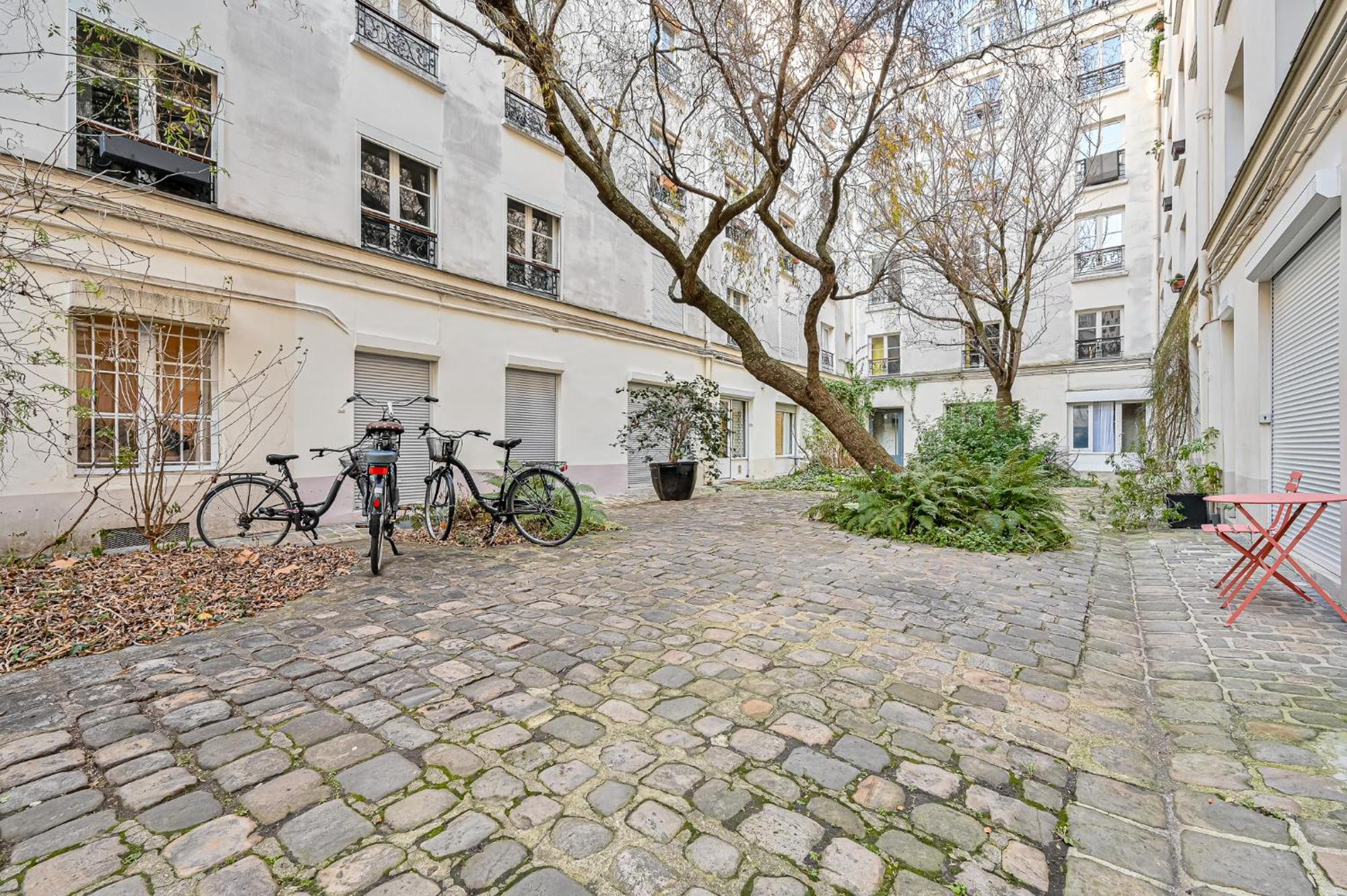 Apartment Grand 2 Pieces Typique Du Marais