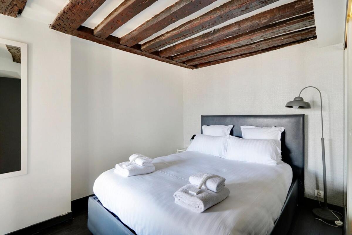 Marais Beaubourg Area Apartment *