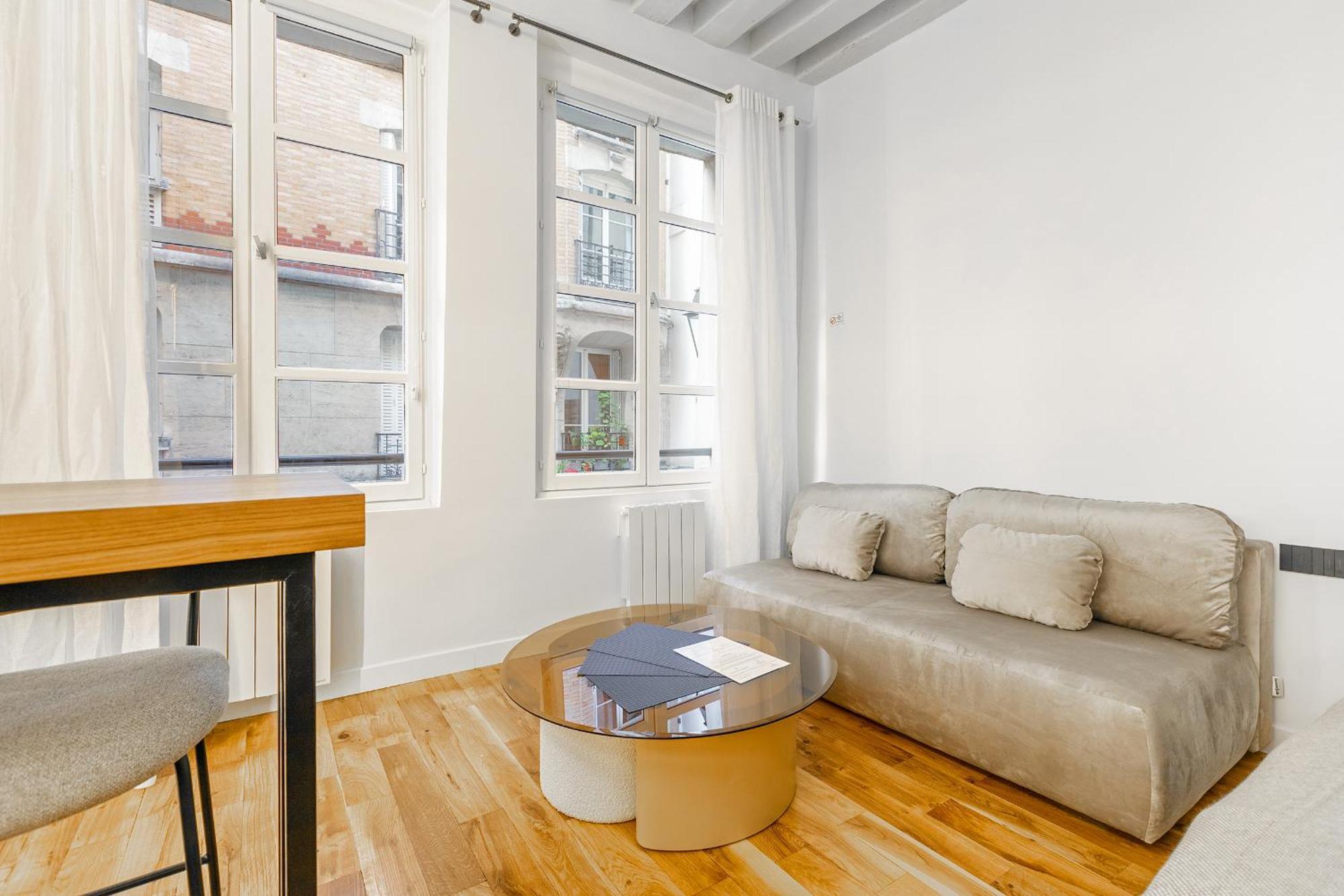 La Parisienne Apartment *