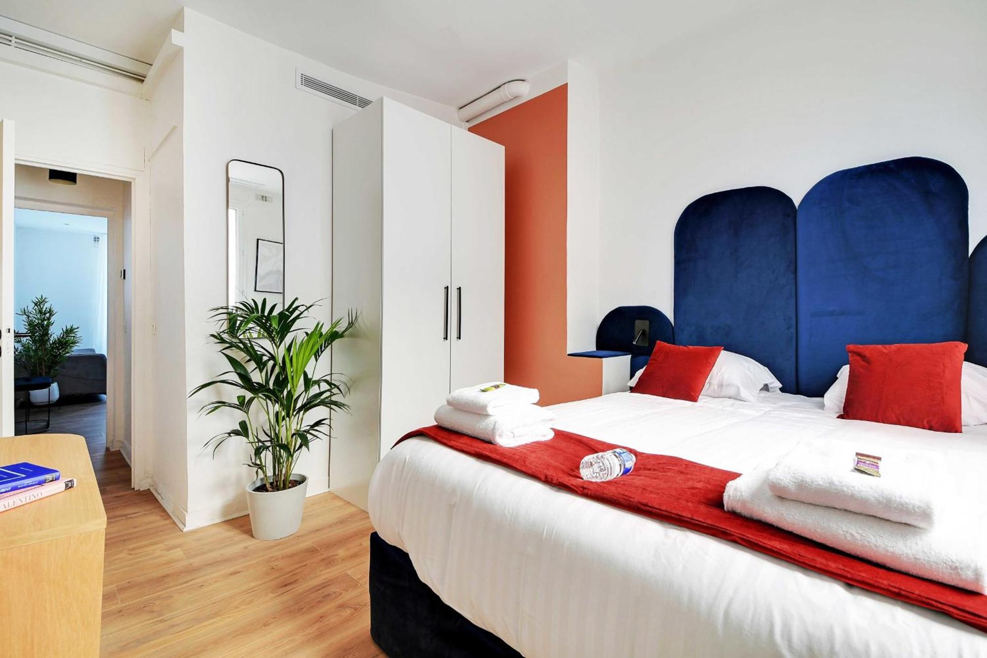 Sacre Coeur Apartment *