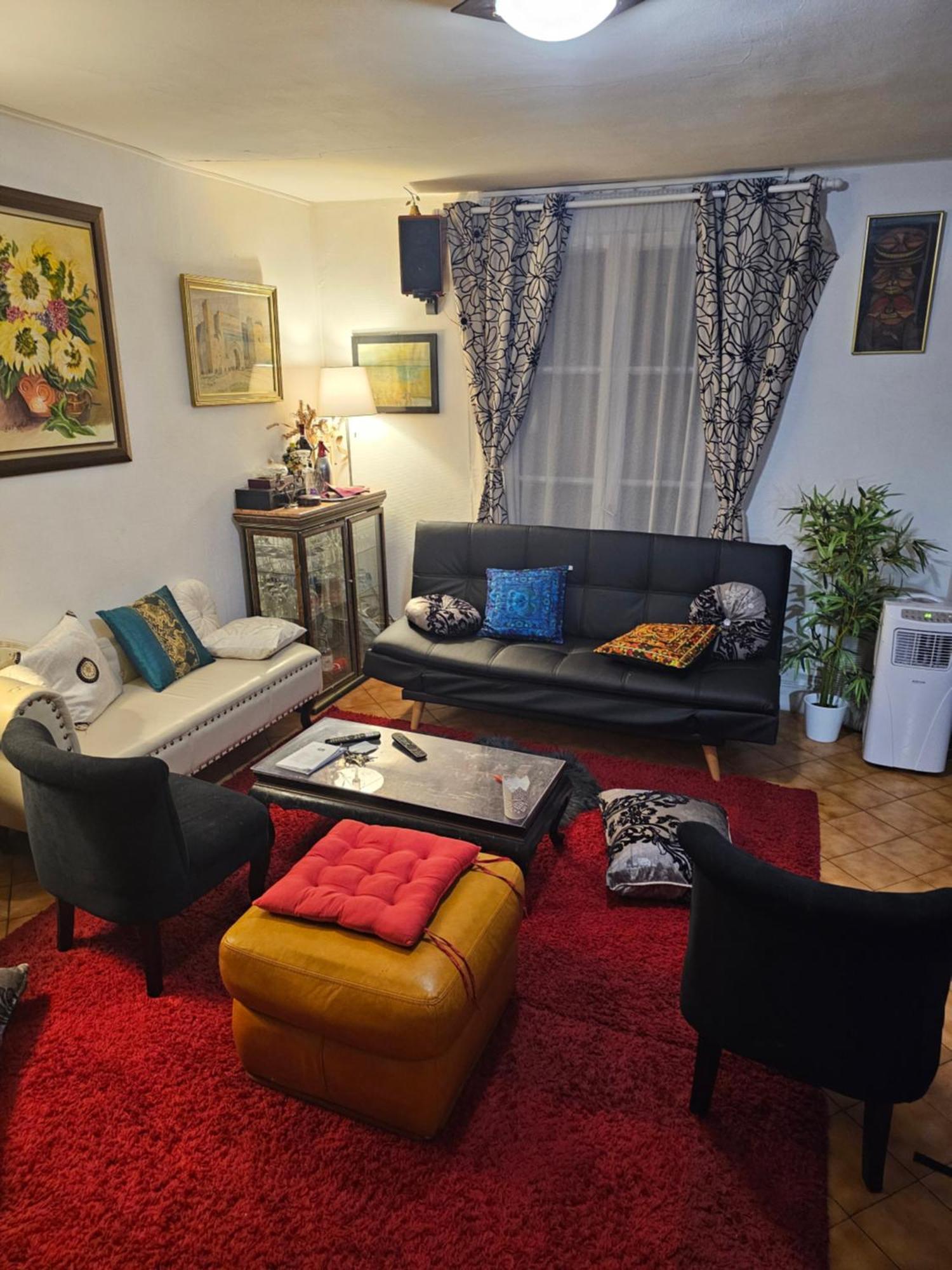 50 M2 Appartement *