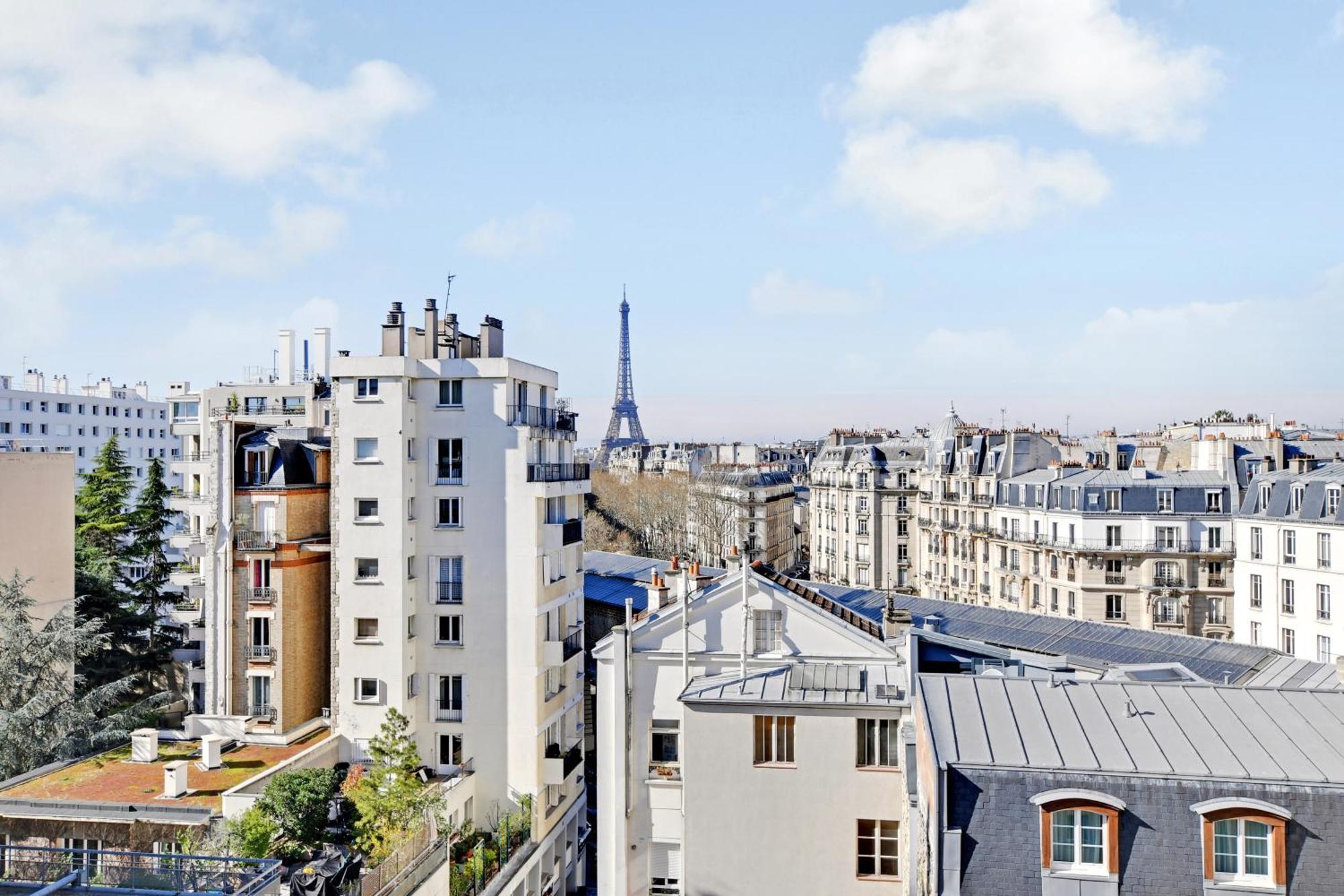 Invalides - Breteuil Apartment