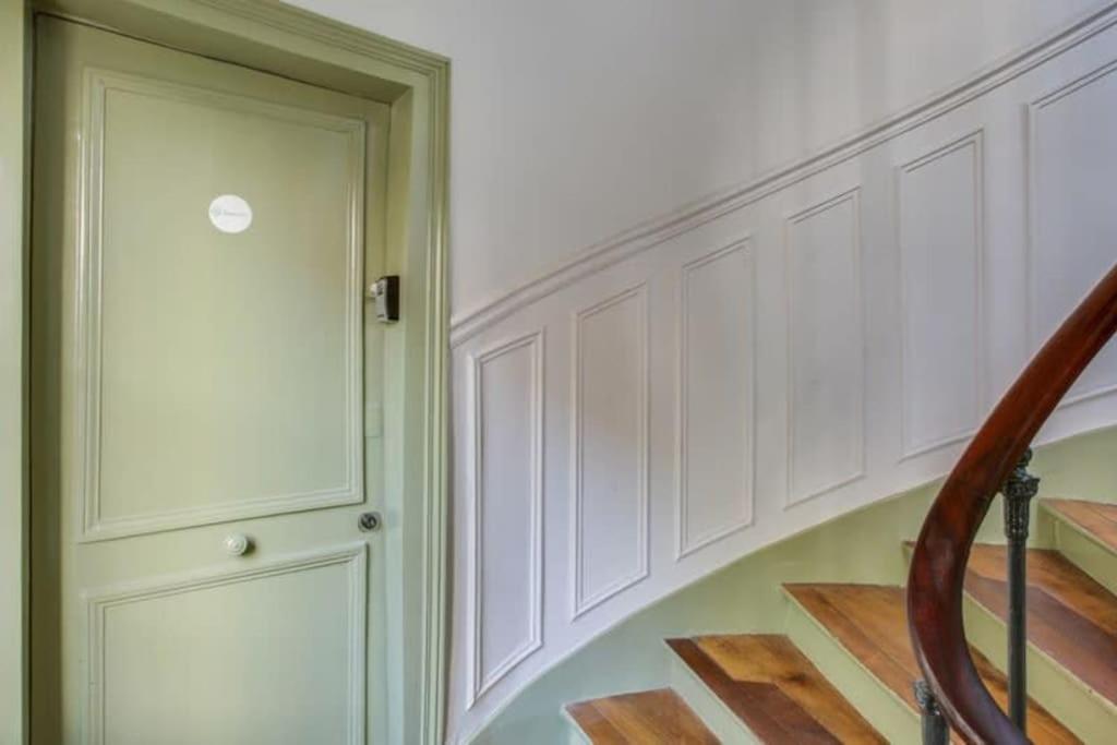 Apartment Modern French Studio Charm In The City *
