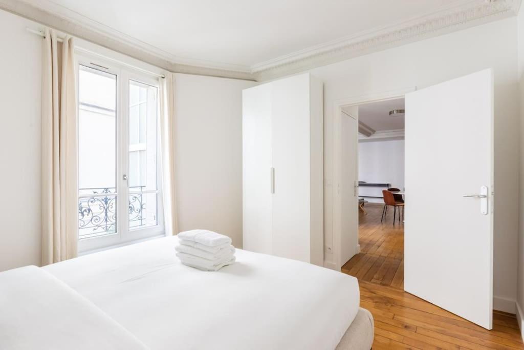 Eiffel Tower - New Renovated 4 People Apartamento