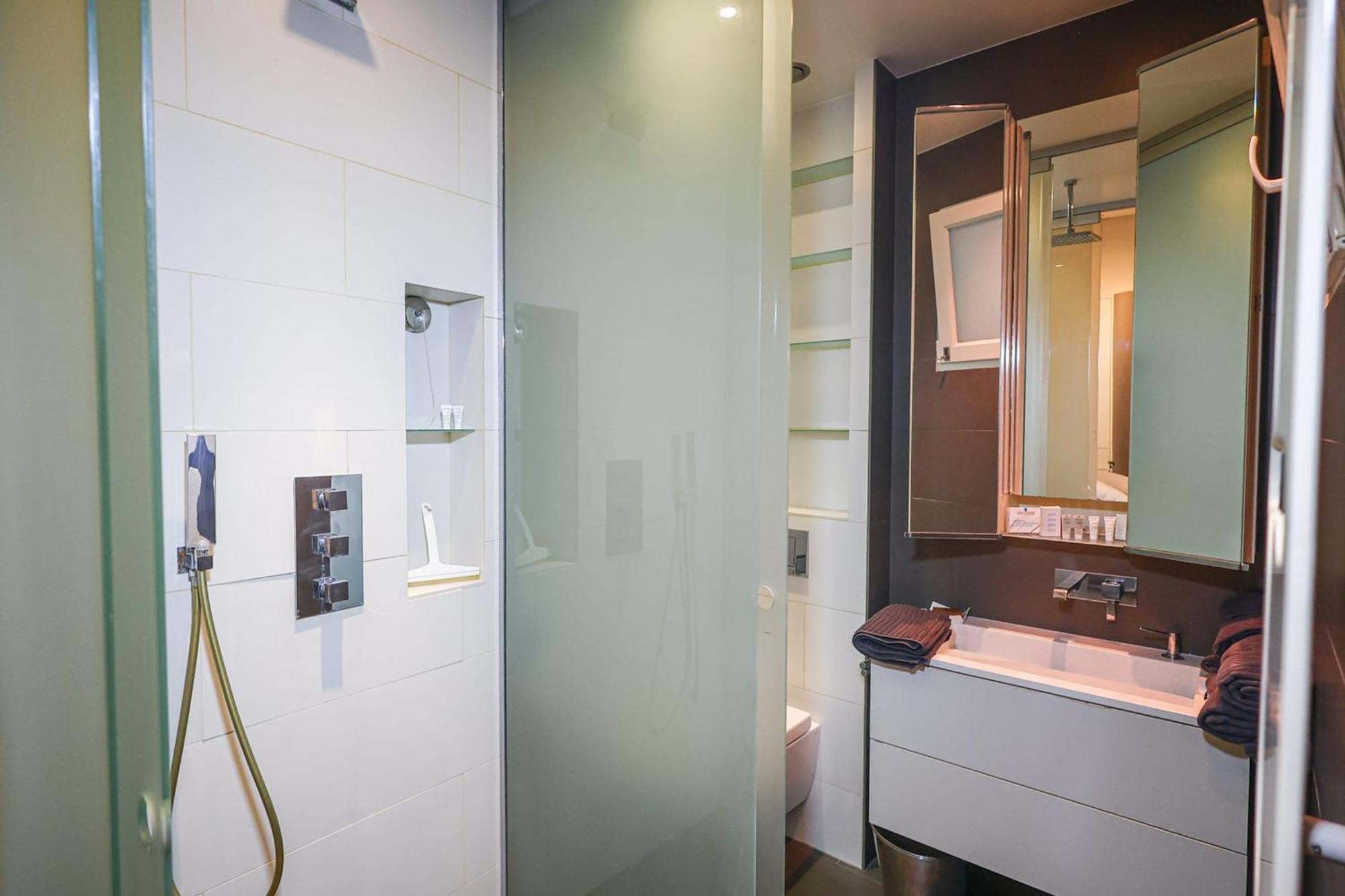 Elegant Climatise De 65 M2 Avec 2 Ch Appartement *