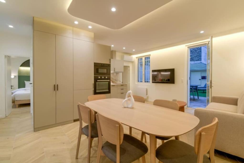 Apartment Jardin - Jacuzzi - En Paris