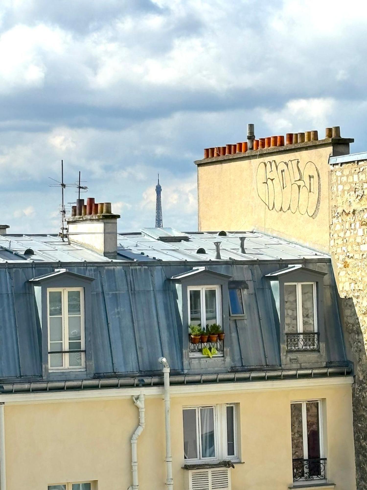 Poulbot Apartment