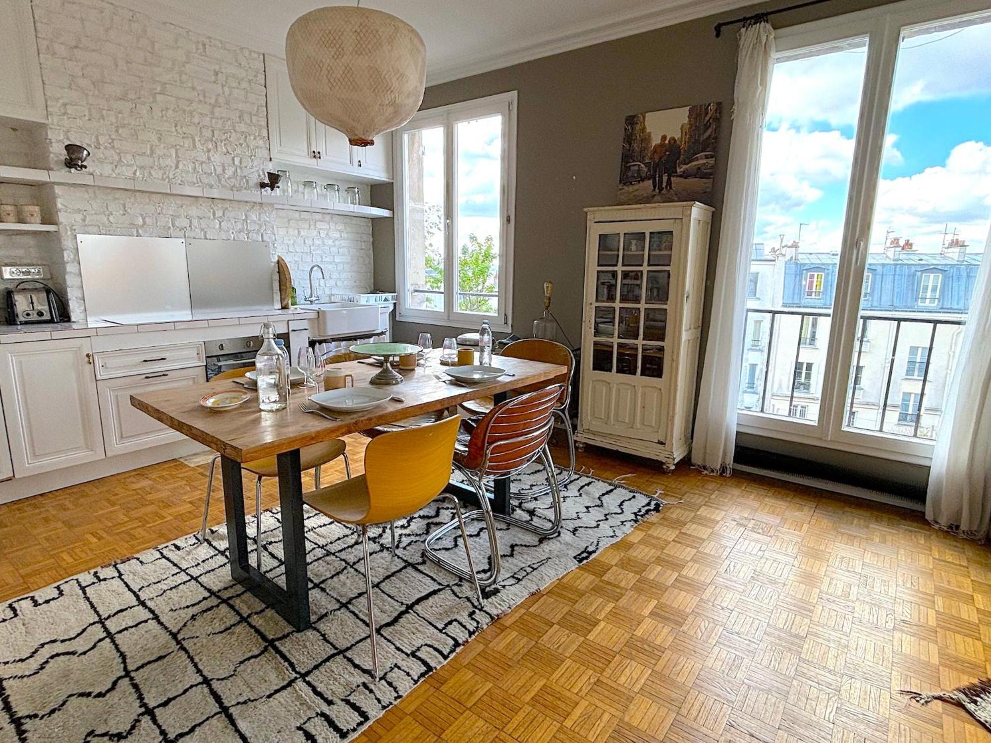 Poulbot Apartment *