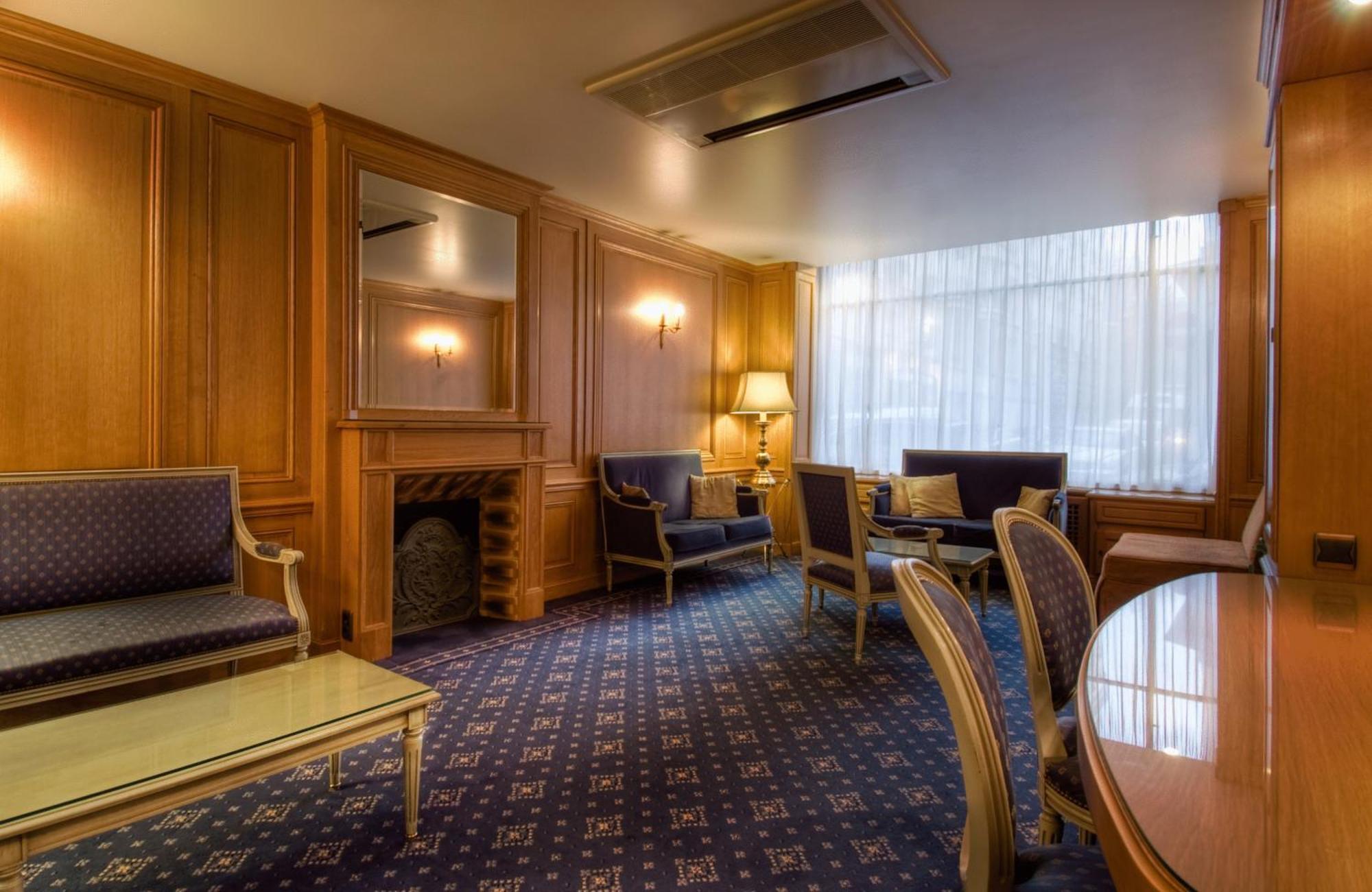 Hotel Baudelaire Opera Paris