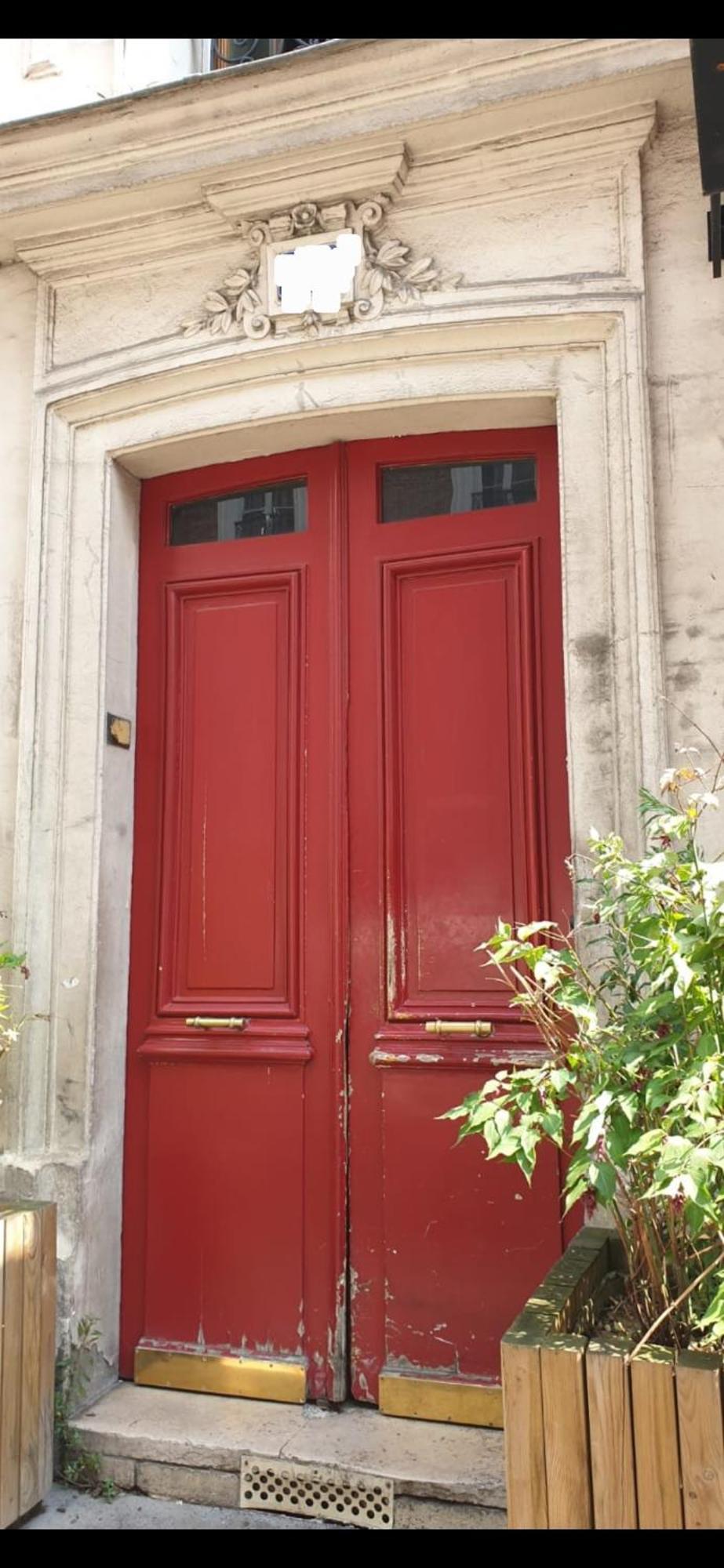 Fantastic Renovated Studio In Paris