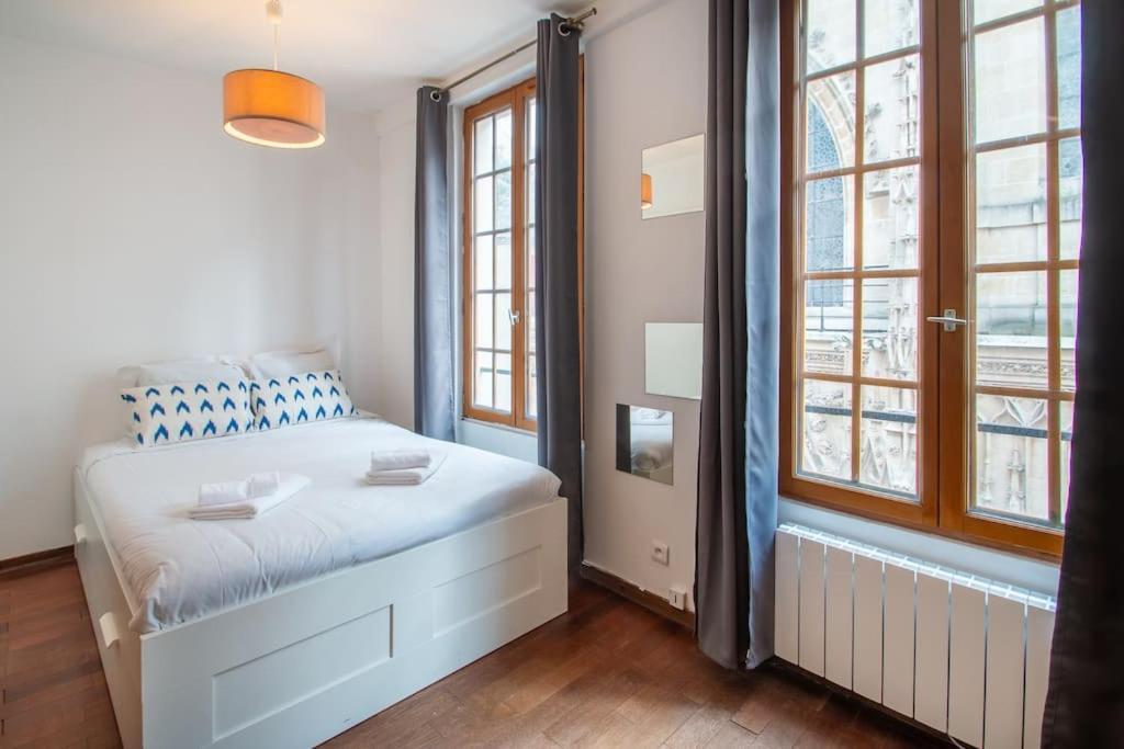 Apartment Au Coeur Du Marais - Iii